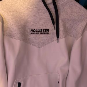 Hollister sweatshirt